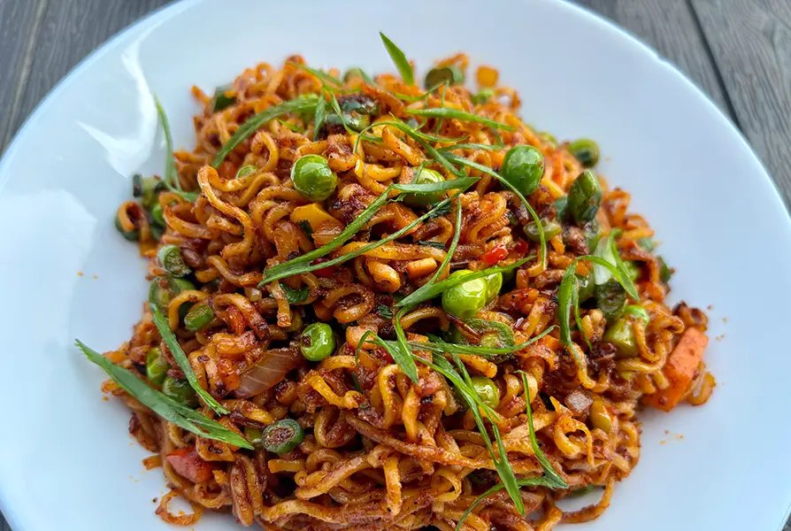 Schezwan Fried Maggi